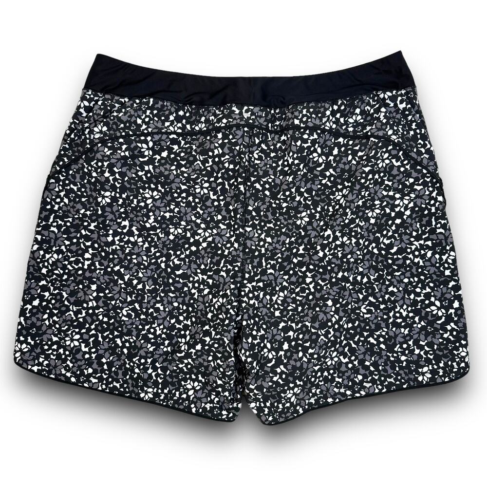 Lands End Womens Thigh Minimizer Quick Dry Swim Shorts Built In Briefs Size 26W - Picture 5 of 6